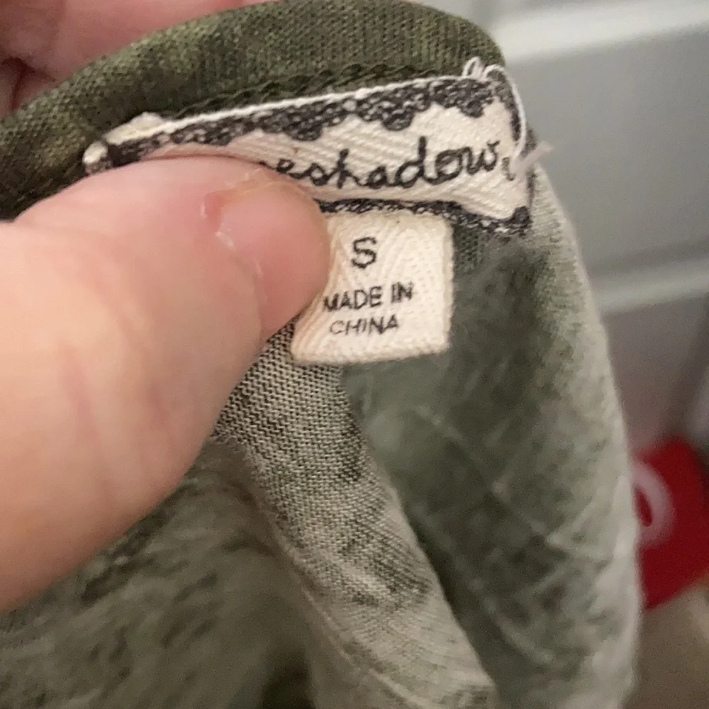 FINAL MARKDOWN Unique eyeshadow top (S)